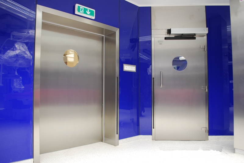 Drzwi medyczne do sal operacyjnych WIBO-BT Drzwi przesuwne do sal operacyjnych