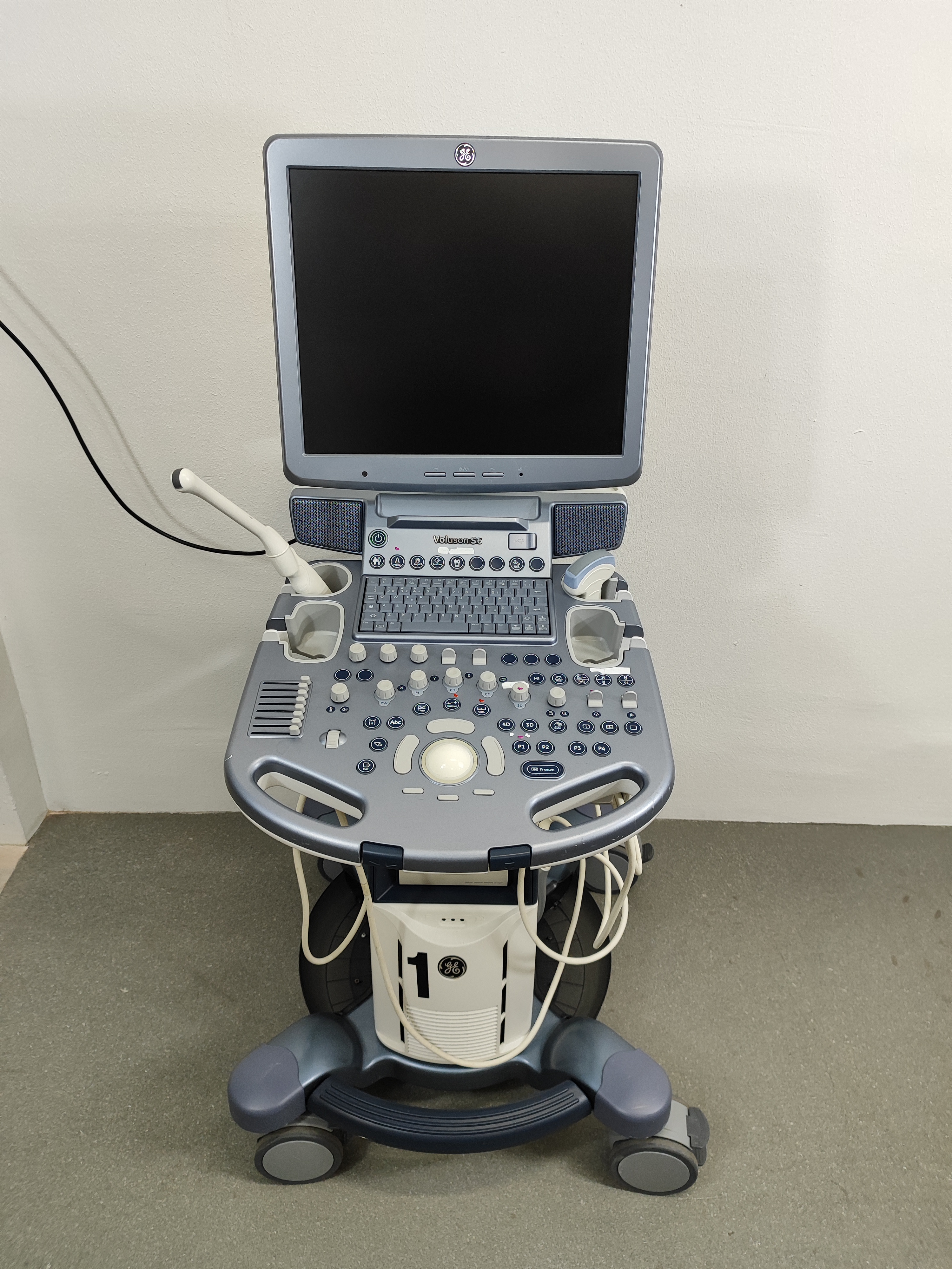 Ultrasonografy wielonarządowe używane GE Healtcare GE Voluson S6 - medsystems rekondycjonowany