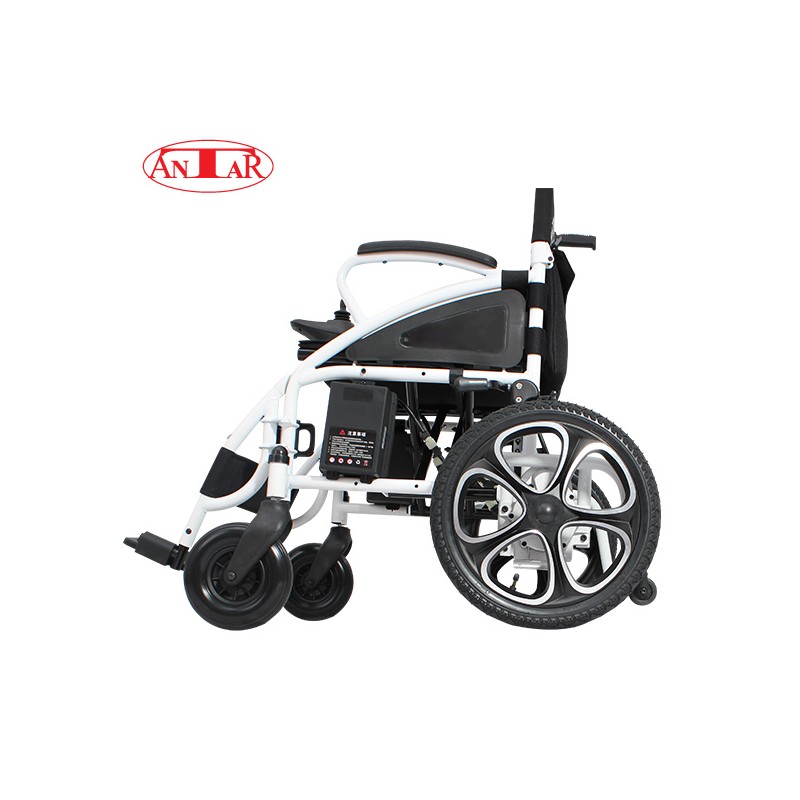 Wózki inwalidzkie z napędem elektrycznym Antar AT52304