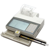 Analizatory moczu ARKRAY PocketChem UA PU-4010