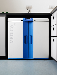 Demineralizatory, Stacje uzdatniania wody aptek i laboratorium ELGA MEDICA Pro-R 120