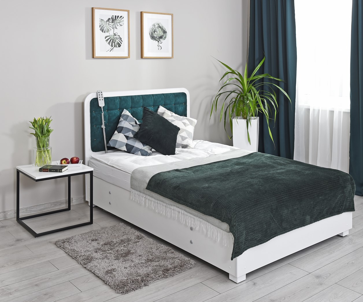 Łóżka rehabilitacyjne pozaszpitalne (do opieki długoterminowej) Metalowiec sp. z o.o. MAGDA HOME