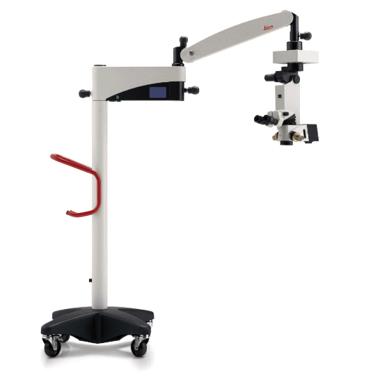 Mikroskopy operacyjne LEICA M620