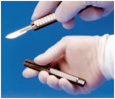 Uchwyty (trzonki) do skalpeli i ostrzy chirurgicznych DeRoyal Canica - D9608