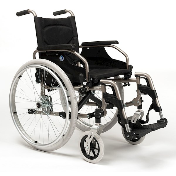 Wózki inwalidzkie standardowe Vermeiren V200 / V200XXL