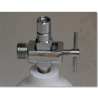 Adaptery do napełniania butli tlenowych METALERG PinIndex-DIN