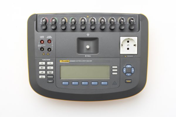 Analizatory bezpieczeństwa elektrycznego FLUKE ESA620