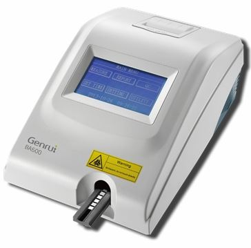 Analizatory moczu Genrui BA 600