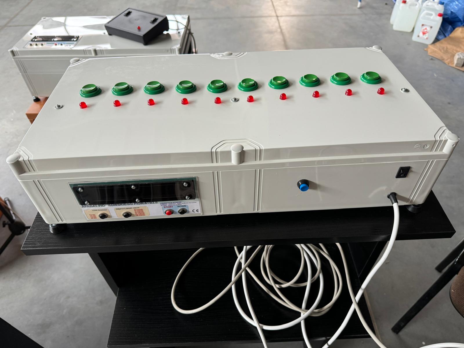 Aparaty do badań psychotechnicznych kierowców-używane B/D Kompletny zestaw do badań  psychotechnicznych kierowców