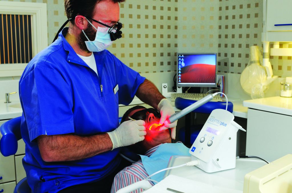 Aparaty do dezynfekcji laserowej jamy ustnej SciCan ASEPTIM PLUS