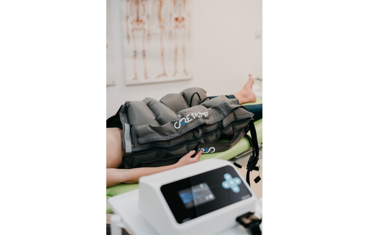 Aparaty do presoterapii - masażu uciskowego CarePump Compact4
