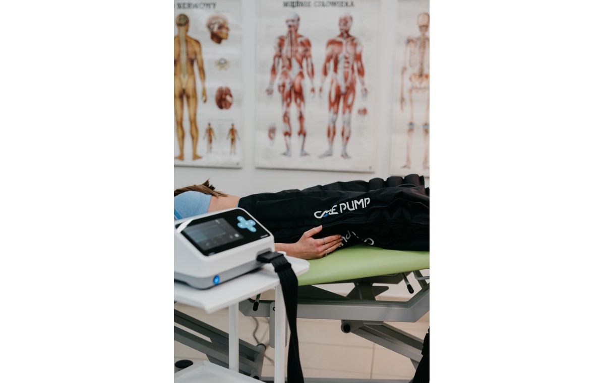 Aparaty do presoterapii - masażu uciskowego CarePump Expert8