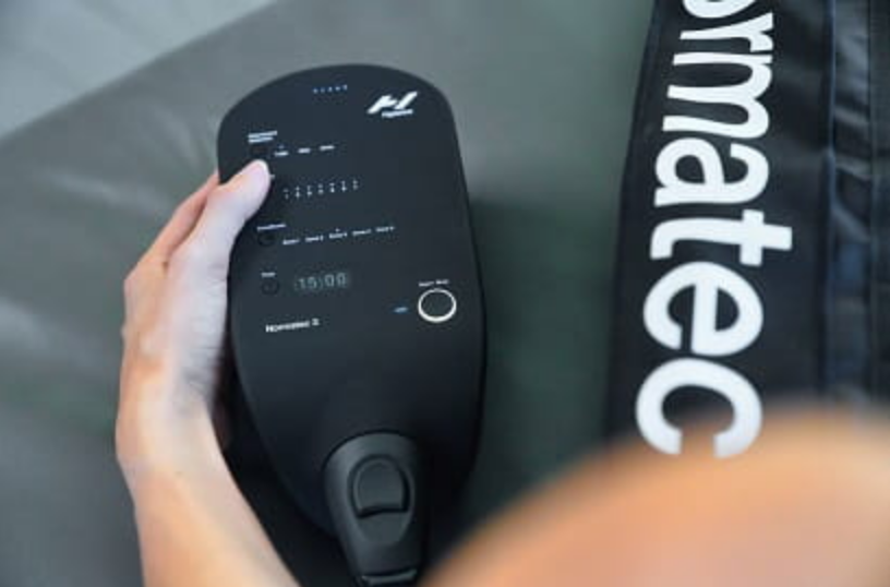 Aparaty do presoterapii - masażu uciskowego Normatec NORMATEC 3