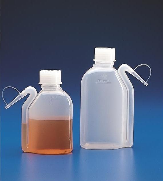 Butle, kanistry i butelki laboratoryjne Kartell Tryskawka PE ze zintegrowaną dyszą