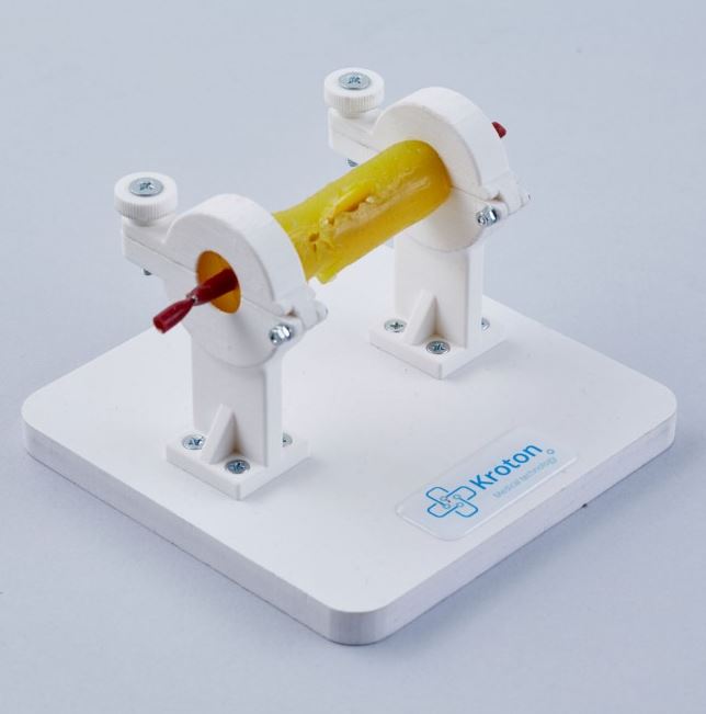 Części wymienne do trenażerów laparoskopowych Kroton Wypreparowanie z klipsem