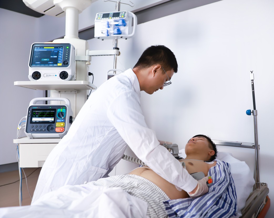 Defibrylatory kliniczne Ambulanc Amoul i2