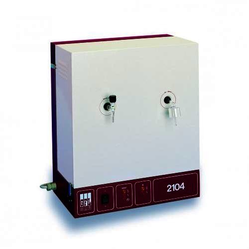 Destylatory wody GFL 2102