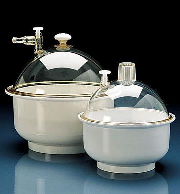 Eksykatory laboratoryjne Kartell PP/PC z kranem