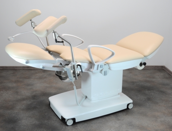 Fotele ginekologiczne GOLEM ESP do badań
