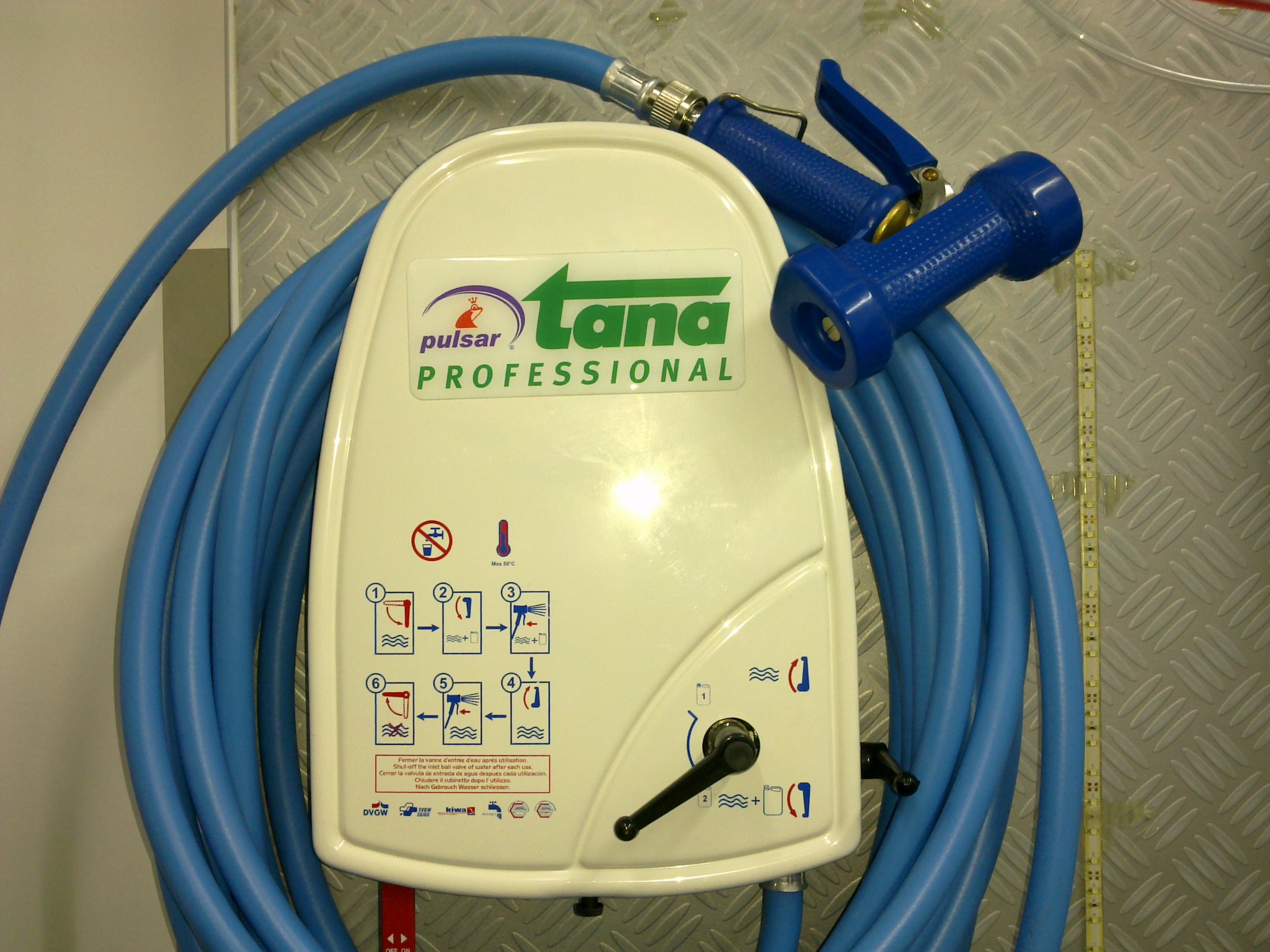 Hydrosystem Werner & Mertz Polska Sp. z o.o. Duży system mycia pianowego