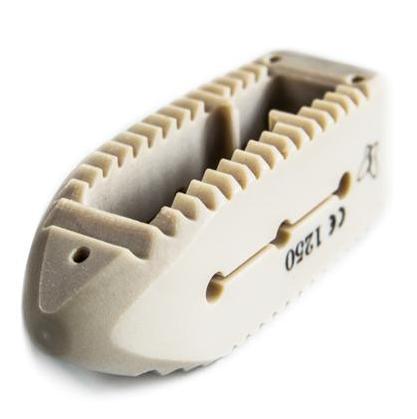 Implanty kręgosłupa Spineart Implanty kręgosłupa BAGUERA C, TRYPTIK, ROMEO, ROMEO LC, ROMEO MIS, JULIET