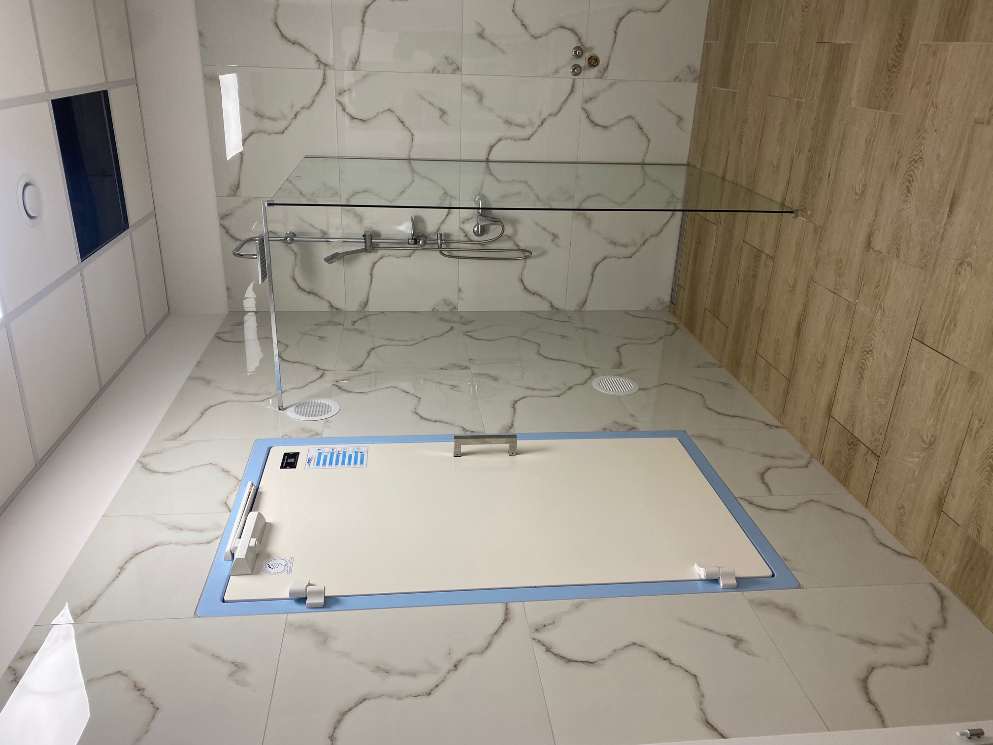 Kabiny / Urządzenia floatingowe FloatLife FloatLife® Kabina