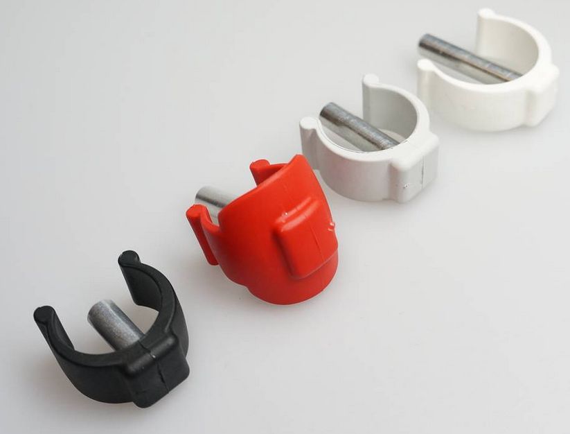 Klipsy mocujące rury do wózków inwalidzkich Recomedic M-CLIP