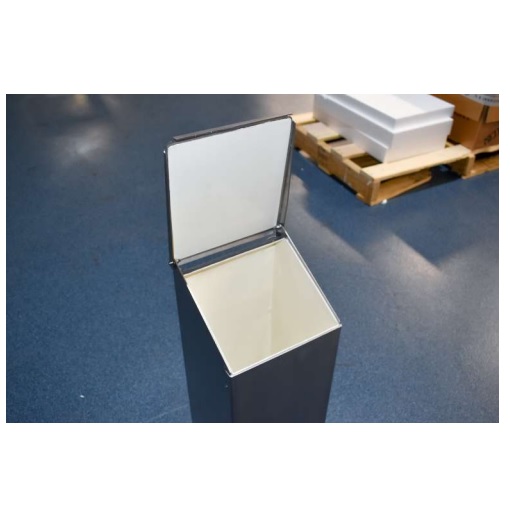 Kosze na odpady z pracowni medycyny nuklearnej Nuclear Shields B.V. SWB193