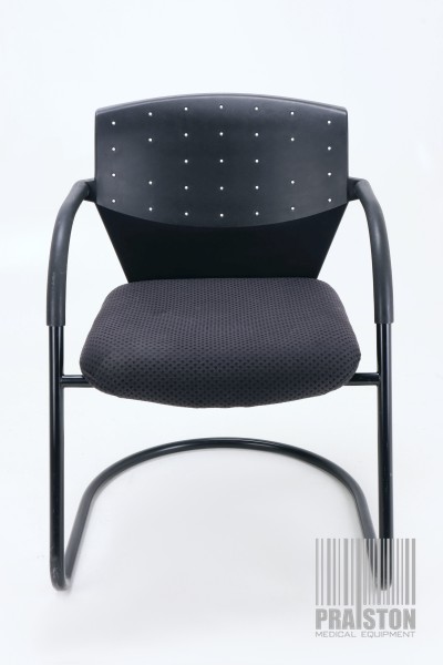 Krzesła medyczne i laboratoryjne używane B/D Dauphin Artifex 5271 - Praiston rekondycjonowany