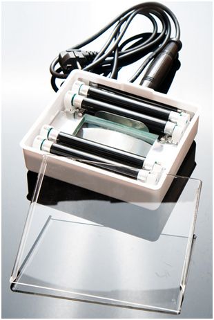 Lampy Wooda B/D Lampa Wooda ze szkłem powiększającym