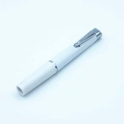 Latarki diagnostyczne Ningbo Brighten Longer Penlight LED