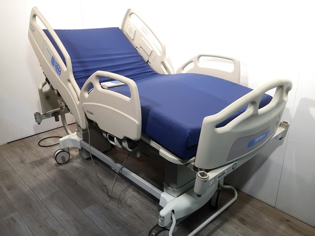 Łóżka na OIT (OIOM) używane B/D Arestomed używane