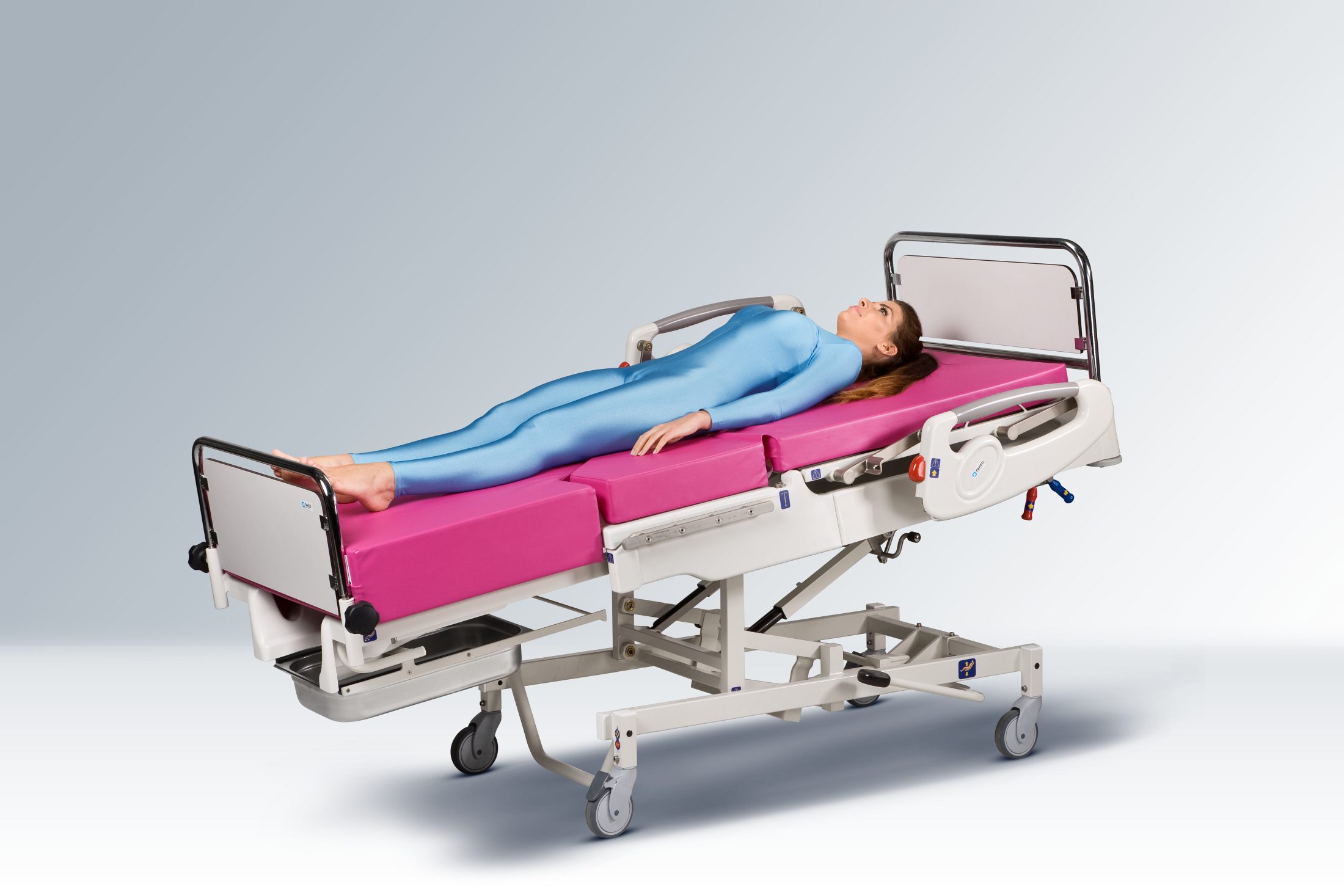 Łóżka porodowe Famed LM-01.5