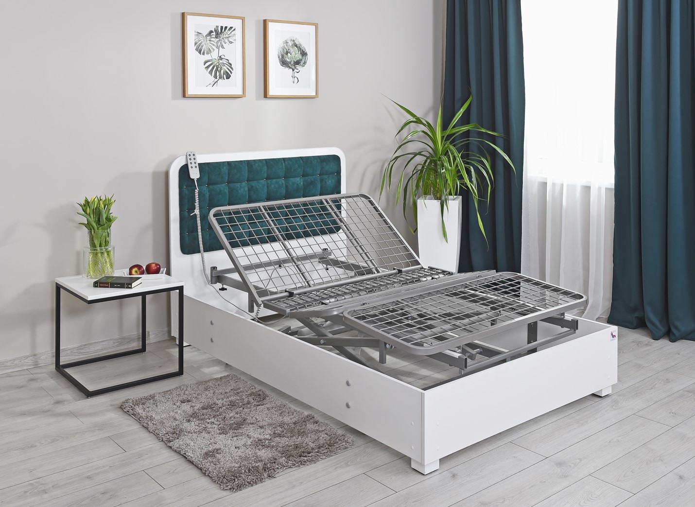 Łóżka rehabilitacyjne pozaszpitalne (do opieki długoterminowej) Metalowiec sp. z o.o. MAGDA HOME