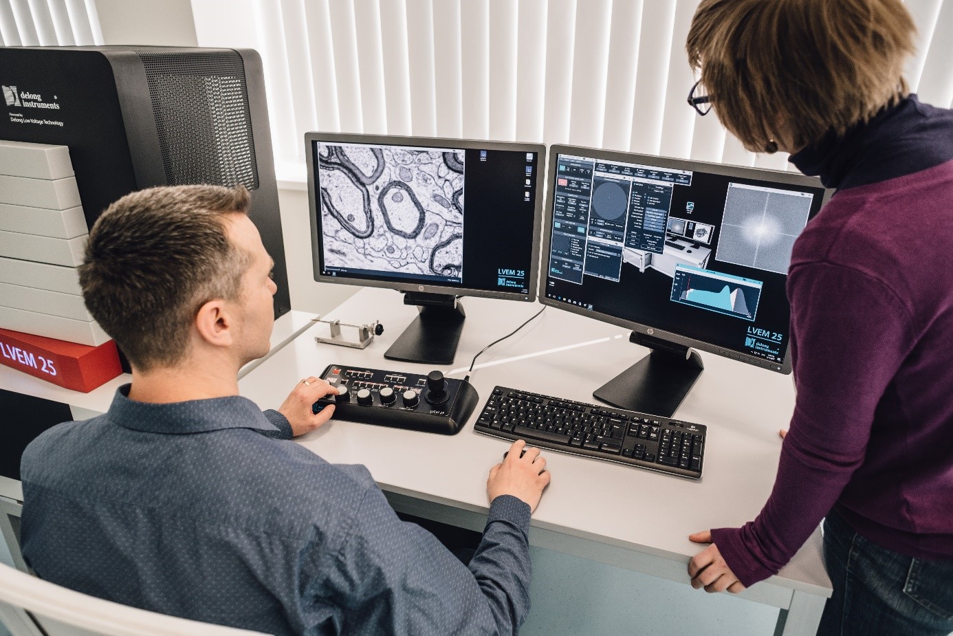 Mikroskopy elektronowe ThermoFisher Scientific LVEM25