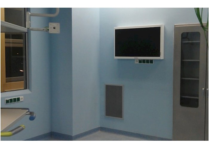 Monitory medyczne ULTRAVIOL monitor medyczny 60"