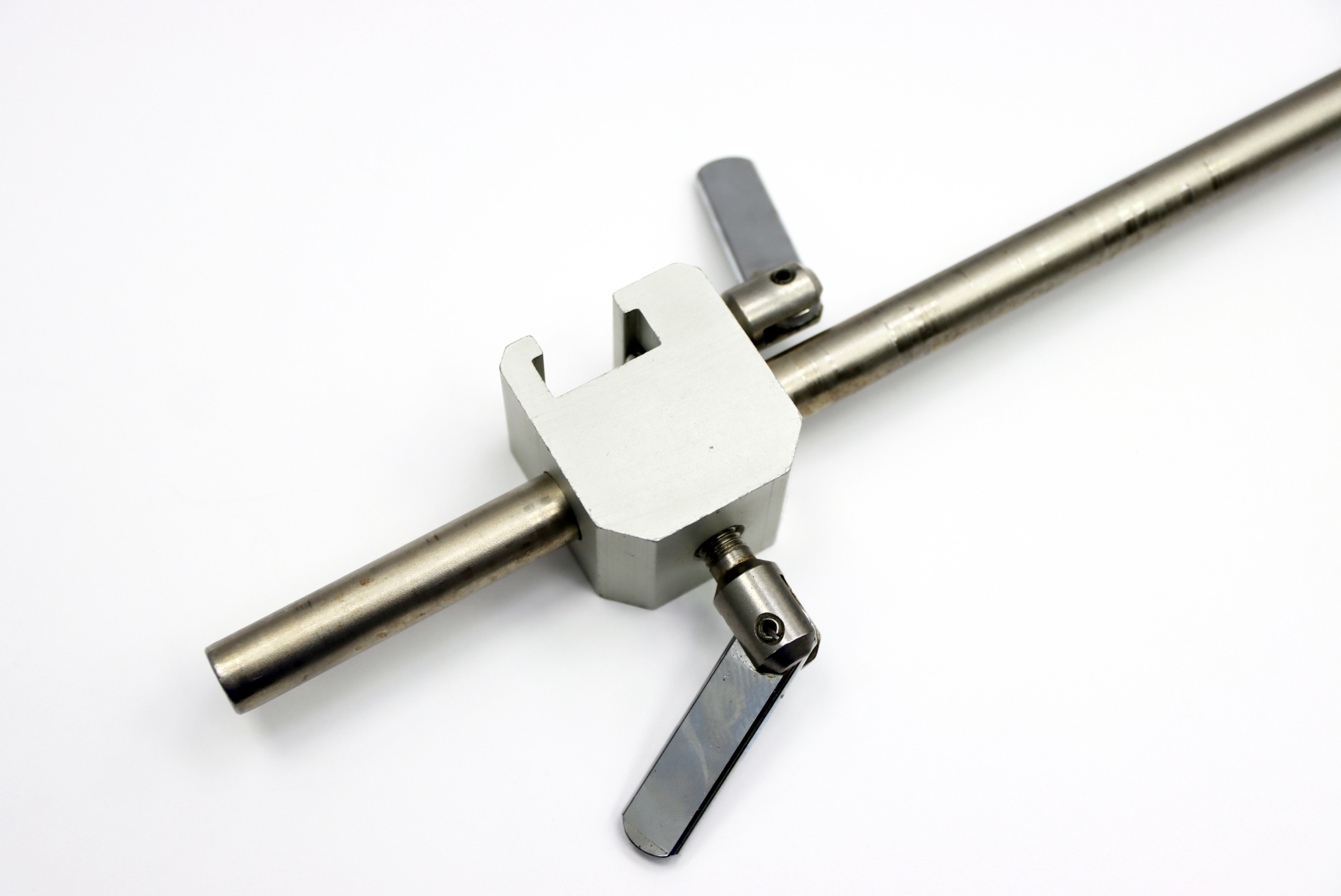 Napędy chirurgiczne - wiertarki ortopedyczne używane ALVO MEDICAL 4-09-050 - Praiston rekondycjonowany