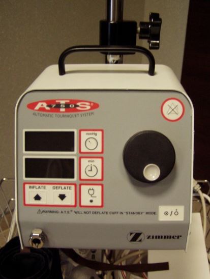 Opaski zaciskowe automatyczne do zabiegów chirurgicznych używane B/D Dol-med używane