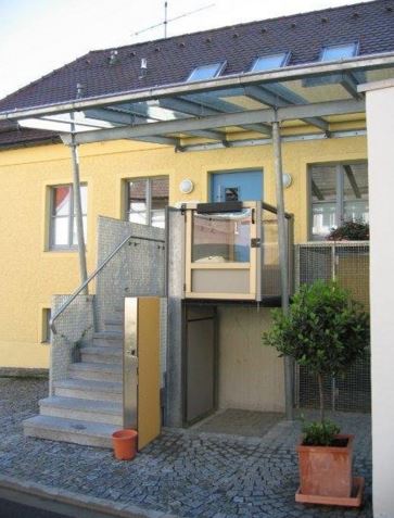 Podnośniki platformowe (windy dla niepełnosprawnych) Garaventa OPAL podnośnik śrubowy do 3 m