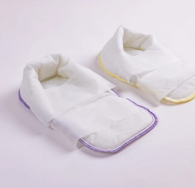 Pozycjonery noworodków B/D Do kangurowania noworodków