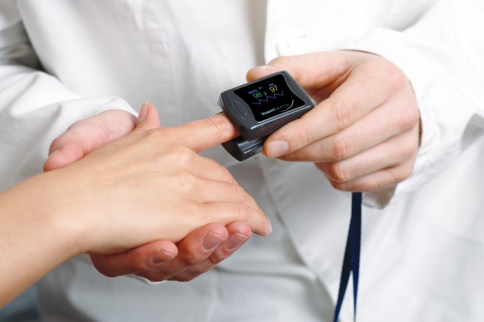 Pulsoksymetry napalcowe Bluepoint Medical OxyTrue FC