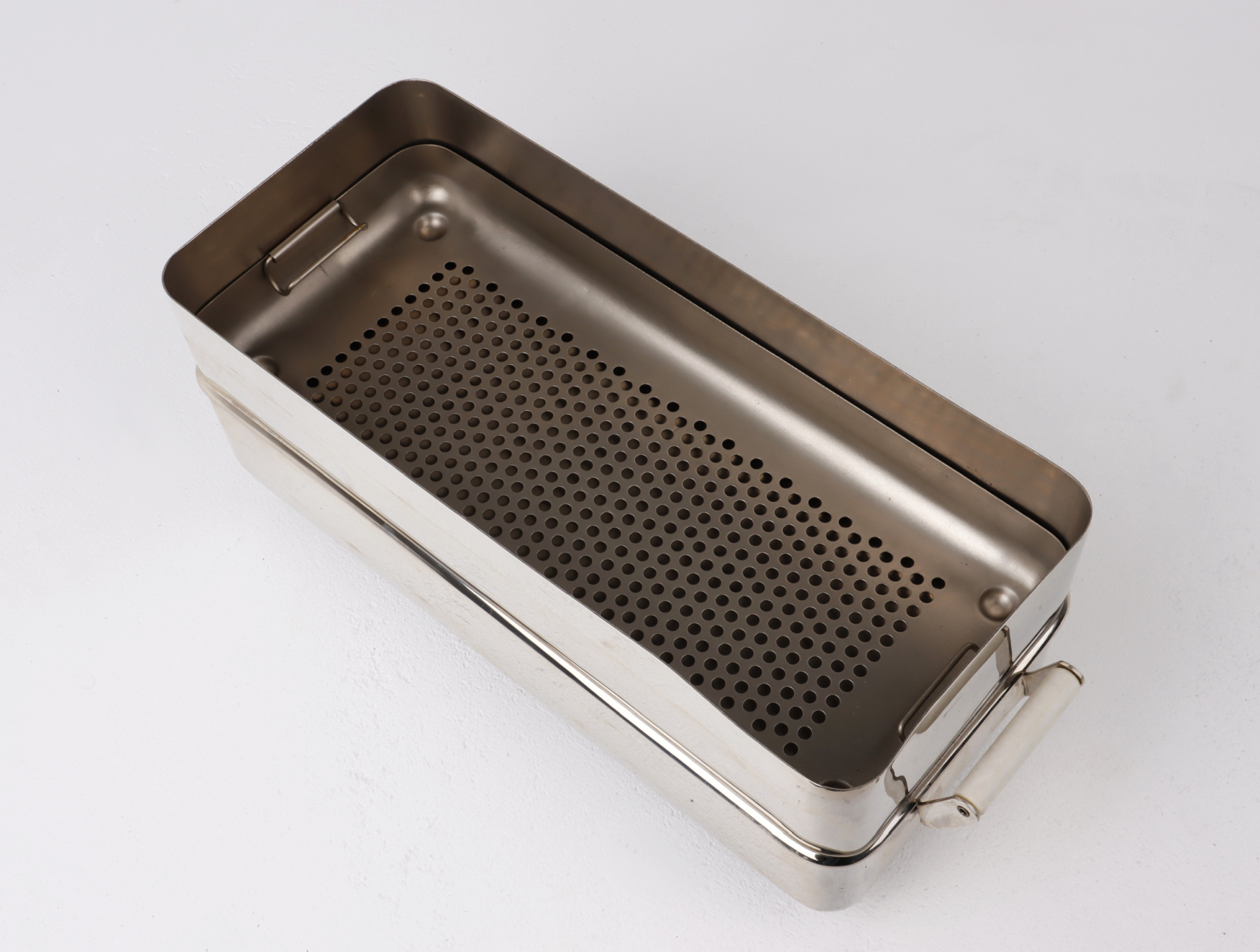 Puszki sterylizacyjne używane INJECTA INJECTA - Praiston rekondycjonowany