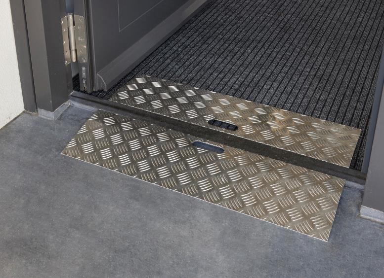 Rampy (podjazdy) do wózków inwalidzkich Secu Stałe rampy progowe SecuCare