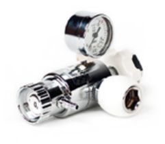 Reduktory tlenu, powietrza i innych gazów medycznych KORGIEL W8O2 AGA / DIN / MTO2 / RC / RP / RS