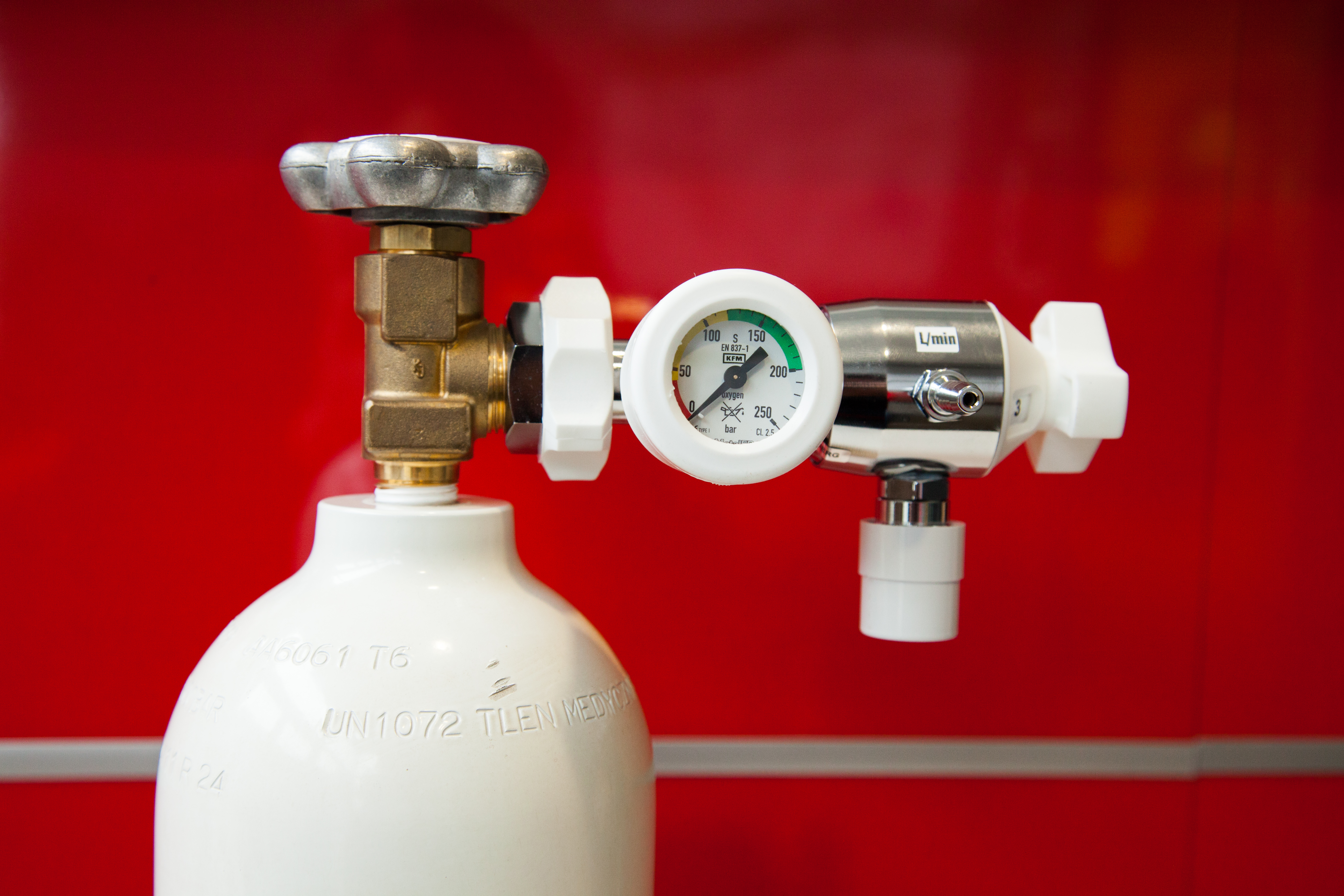 Reduktory tlenu, powietrza i innych gazów medycznych METALERG Z-100.2.2.P