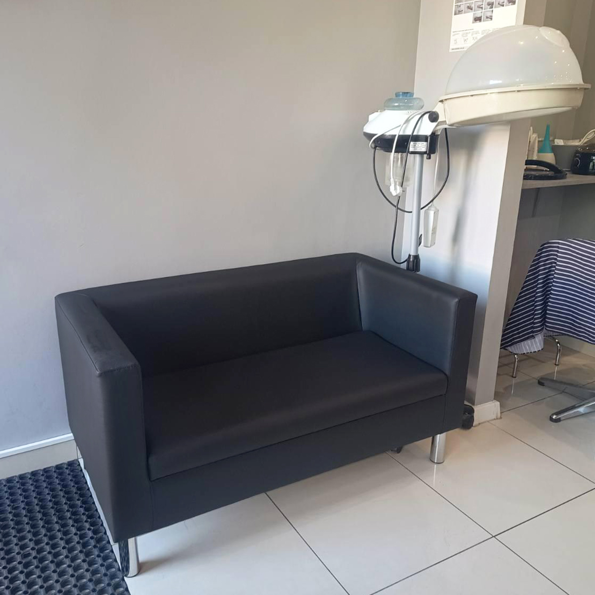 Sofy/kanapy do poczekalni medycznych Interio Mobili PICOLO