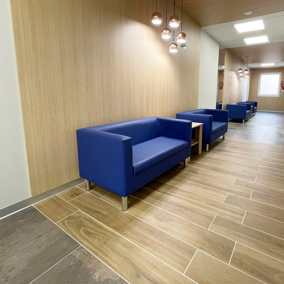 Sofy/kanapy do poczekalni medycznych Interio Mobili PICOLO