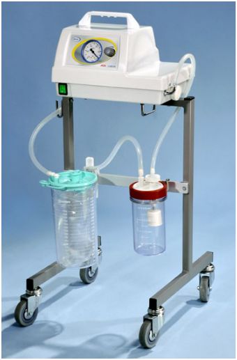 Ssaki elektryczne AGA Labor SU 1 na małym wózku