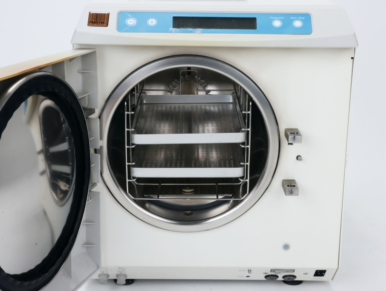 Sterylizatory parowe małe używane B/D Melag Euroklav 29V - S - Praiston rekondycjonowany