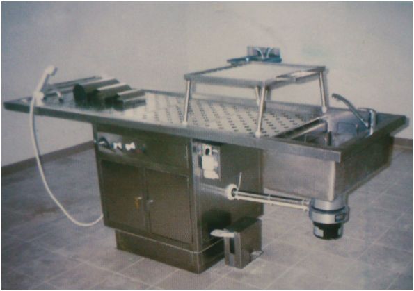 Stoły sekcyjne Gastromasz SP-1.4